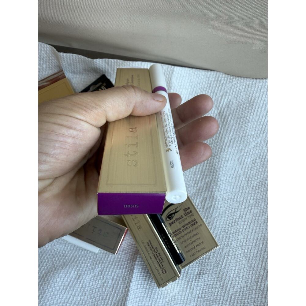 Assorted Makeup Lot Bundle - Picture 11 of 16